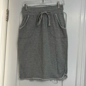 Caslon light grey knee length skirt with fringe hem